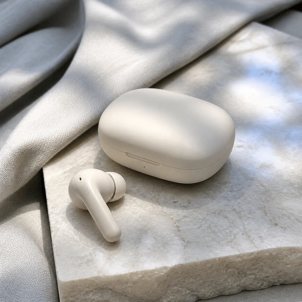 Core ANC Earbuds lifestyle view