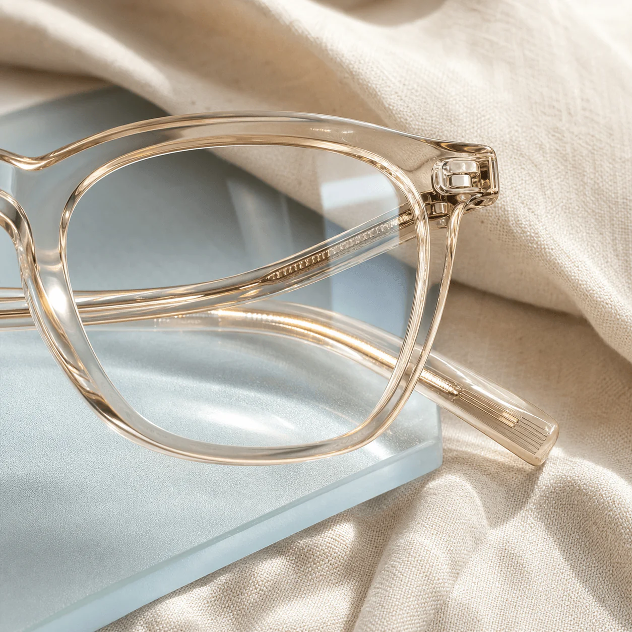 Lineup Optical Frame lifestyle view