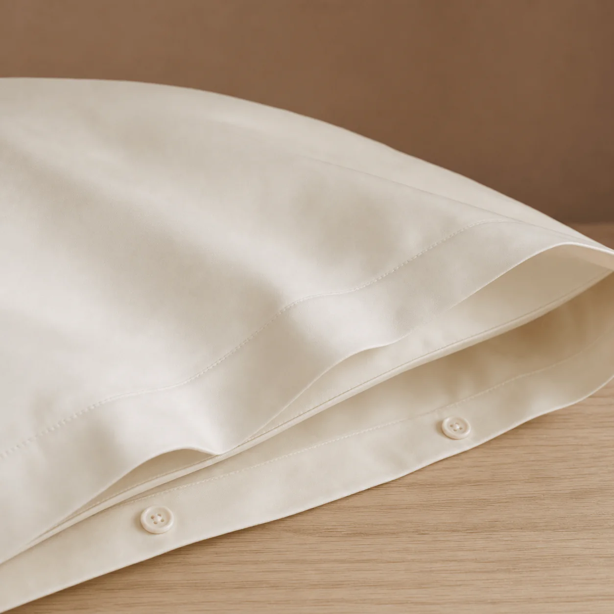 Luxe Sateen Duvet Cover construction view